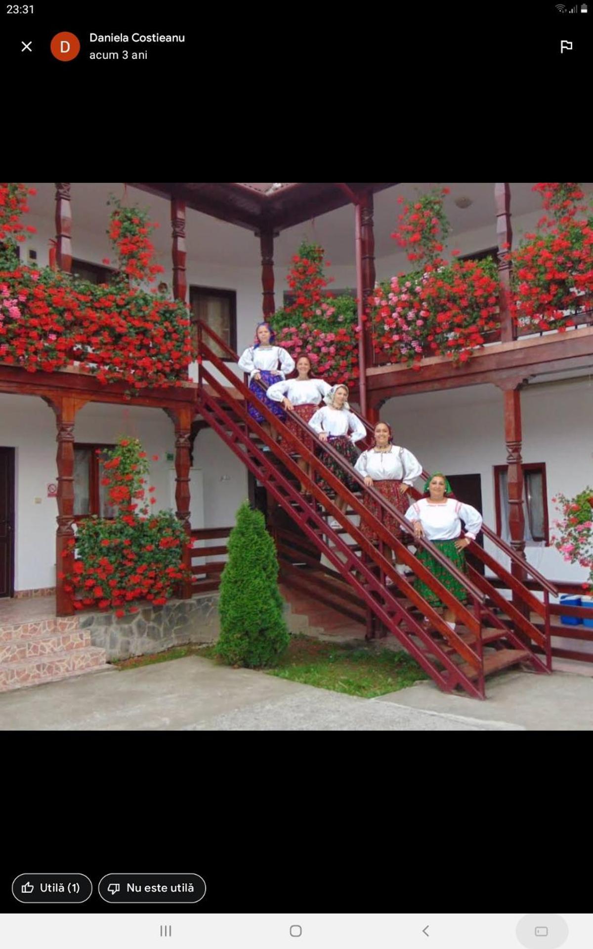 Hotel Cris & Mona à Săpînţa Extérieur photo