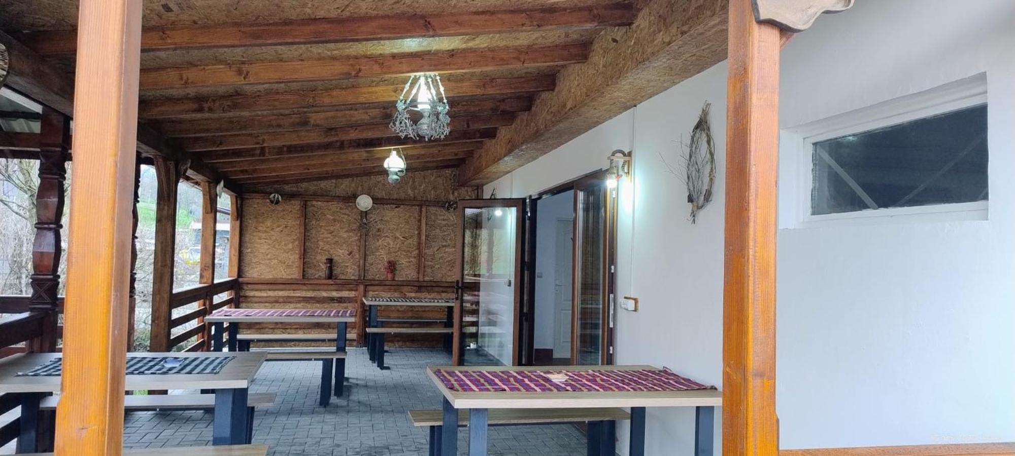 Hotel Cris & Mona à Săpînţa Extérieur photo